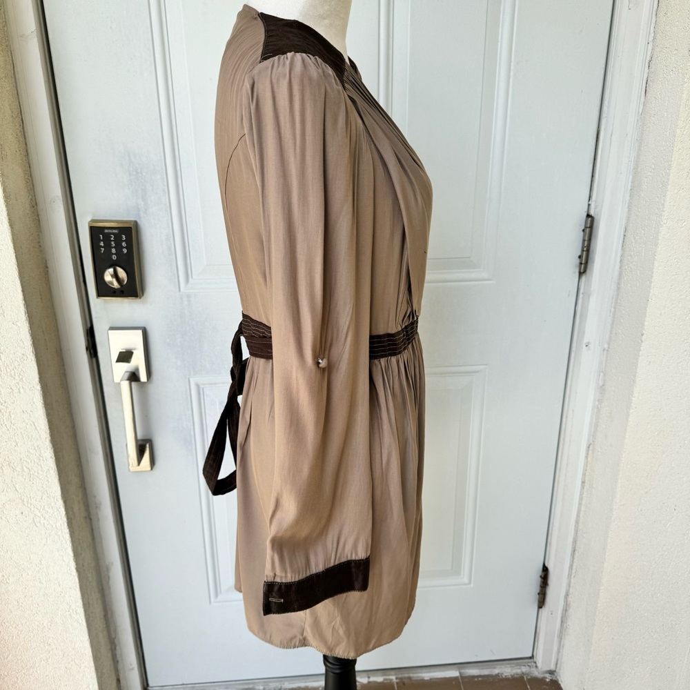 DOUBLE ZERO.Long Sleeve Wrap Dress.Faux Leather accents on shoulder/Slee… - Picture 4 of 12